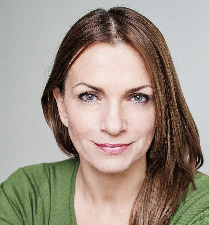Simone Lahbib - Sue Terry Voices